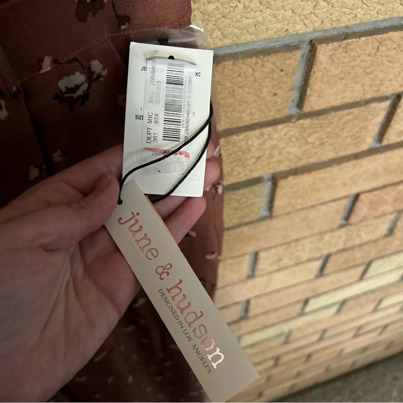 NWT June & Hudson Floral Straight Leg Cropped Slacks Women’s Size Small - Picture 2 of 5